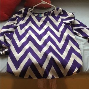 Long sleeve chevron blouse